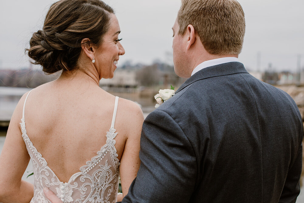  Wedding portraits at The Boathouse at Rockett’s Landing, Richmond, VA. 