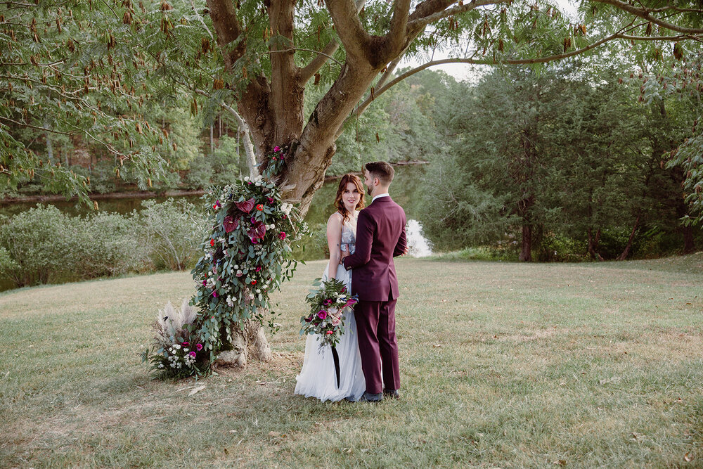 WolftrapFarm-Gordonsville-Wedding-Portraits-SarahMattozziPhotography-2.jpg