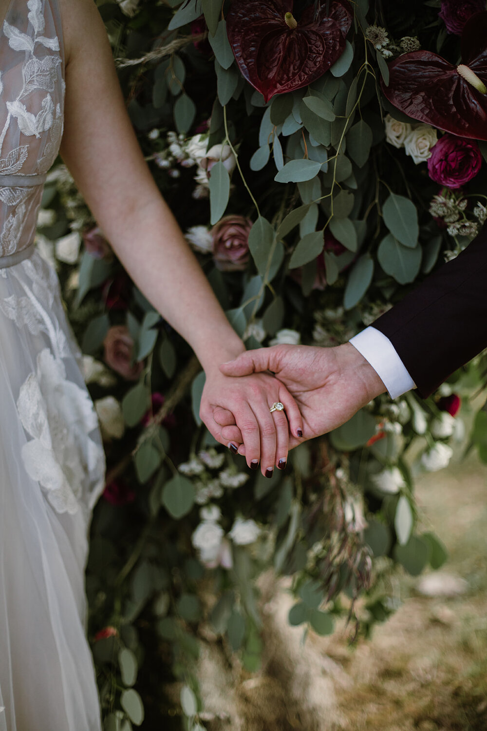 WolftrapFarm-Gordonsville-Wedding-Portraits-SarahMattozziPhotography-9.jpg