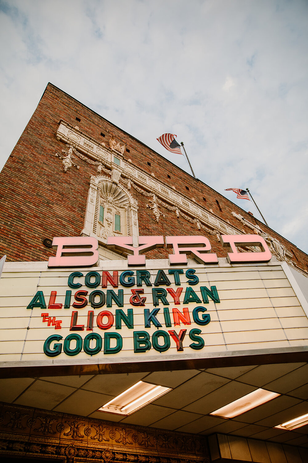 TheByrdTheater-RichmondVA-Wedding-SarahMattozziPhotography-14.jpg