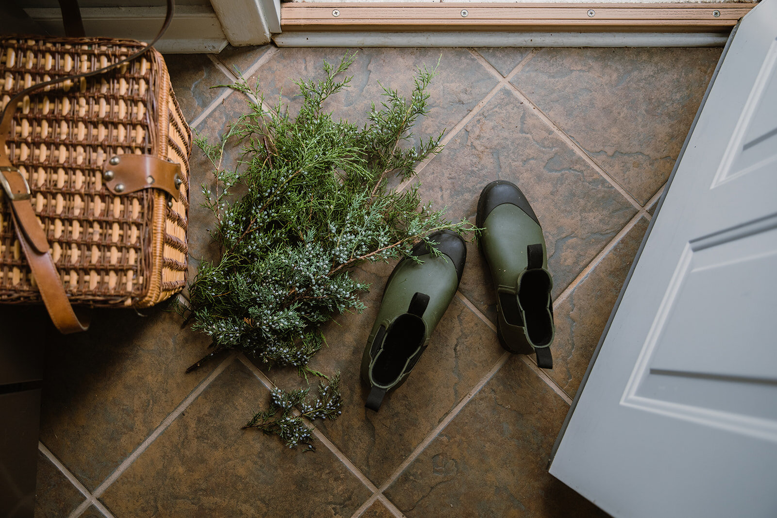  Rainboots by the door with fresh picked juniper | Be Mindful Skincare | Sarah Mattozzi Photography 