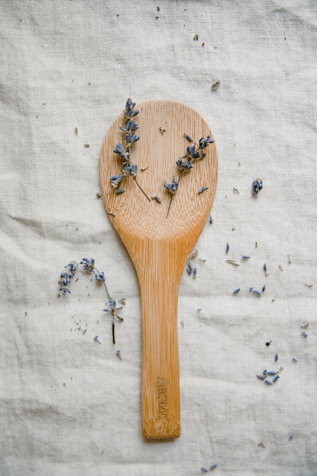 Lavender on wooden spoon | Be Mindful Skincare | Sarah Mattozzi Photography 