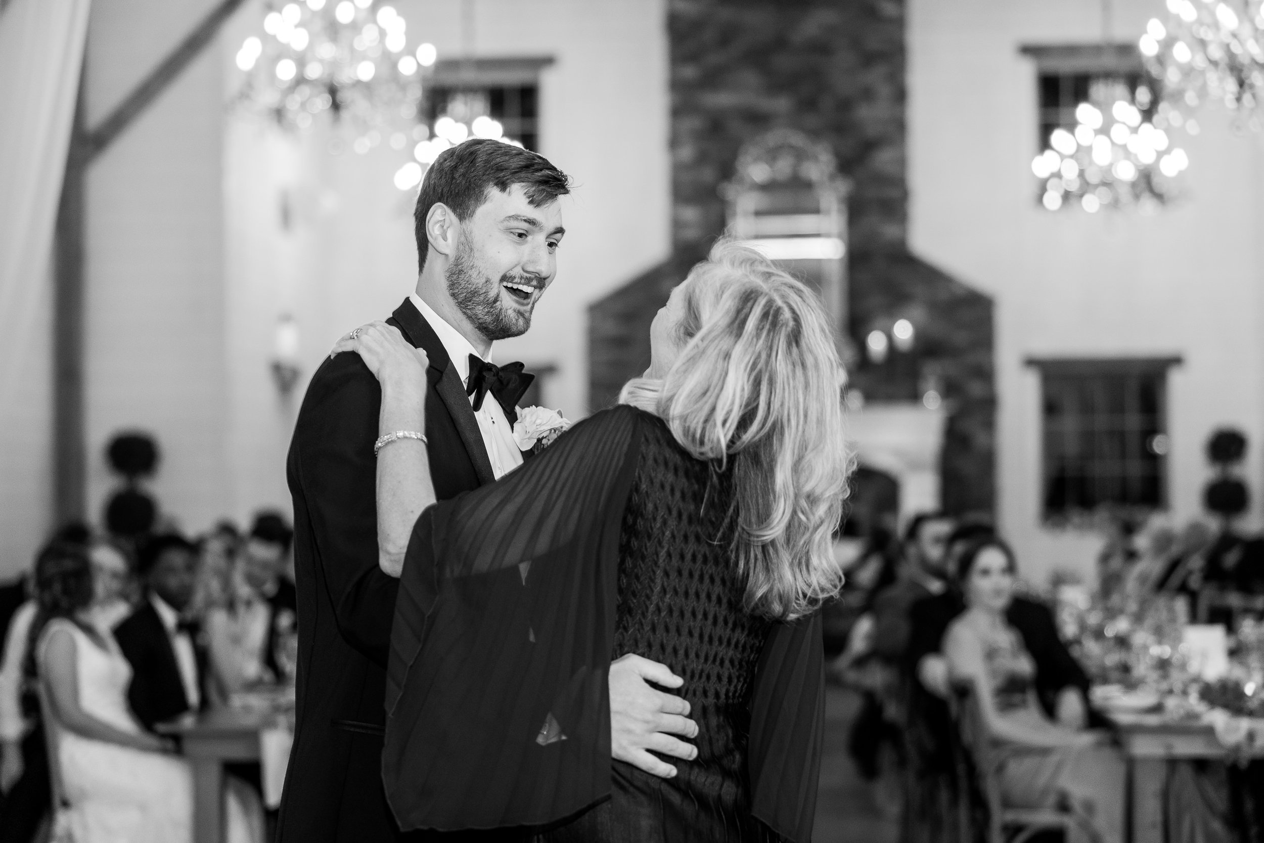 SarahMattozziPhotography-TheSeclusion-LexingtonVA-Wedding-135.jpg