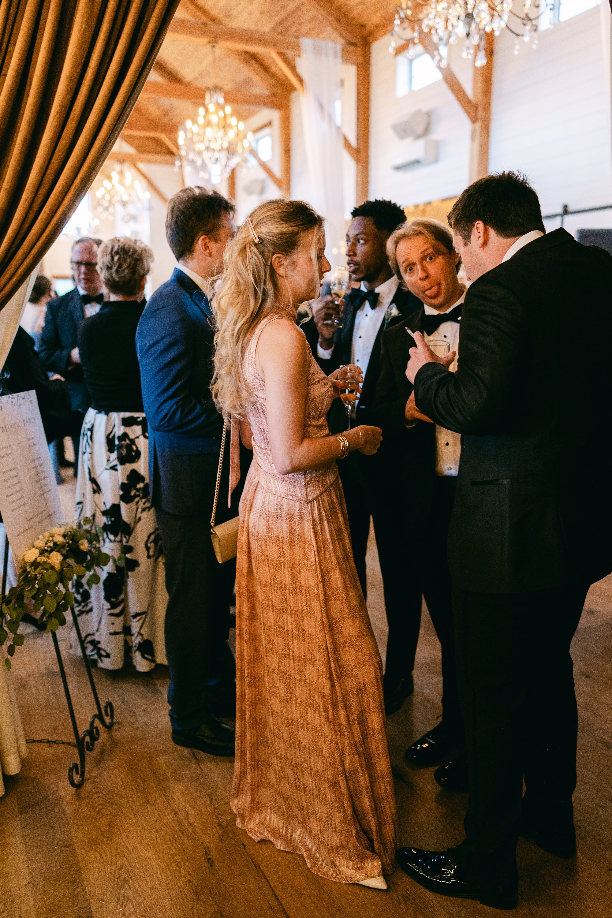 SarahMattozziPhotography-TheSeclusion-LexingtonVA-Wedding-116.jpg