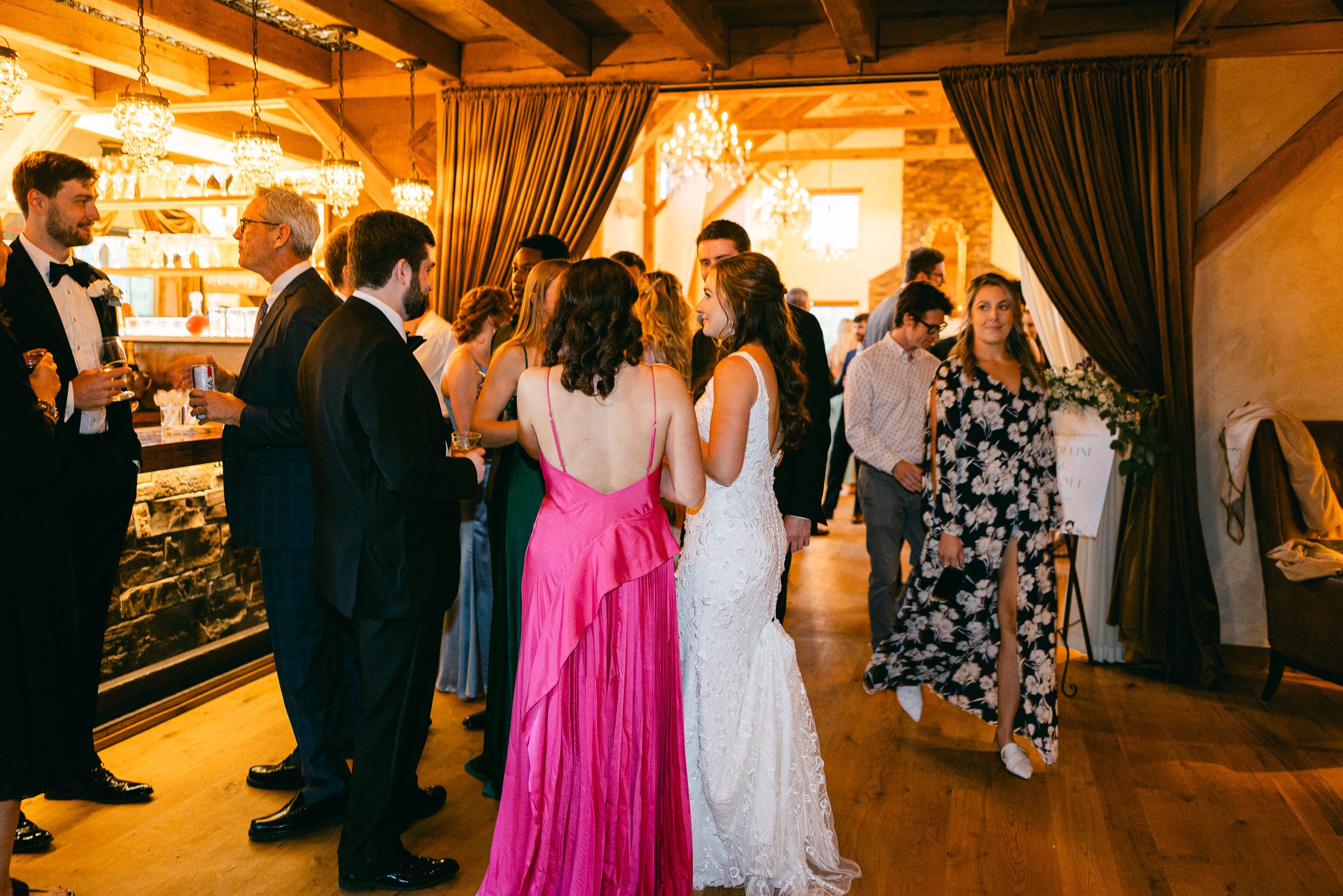 SarahMattozziPhotography-TheSeclusion-LexingtonVA-Wedding-117.jpg