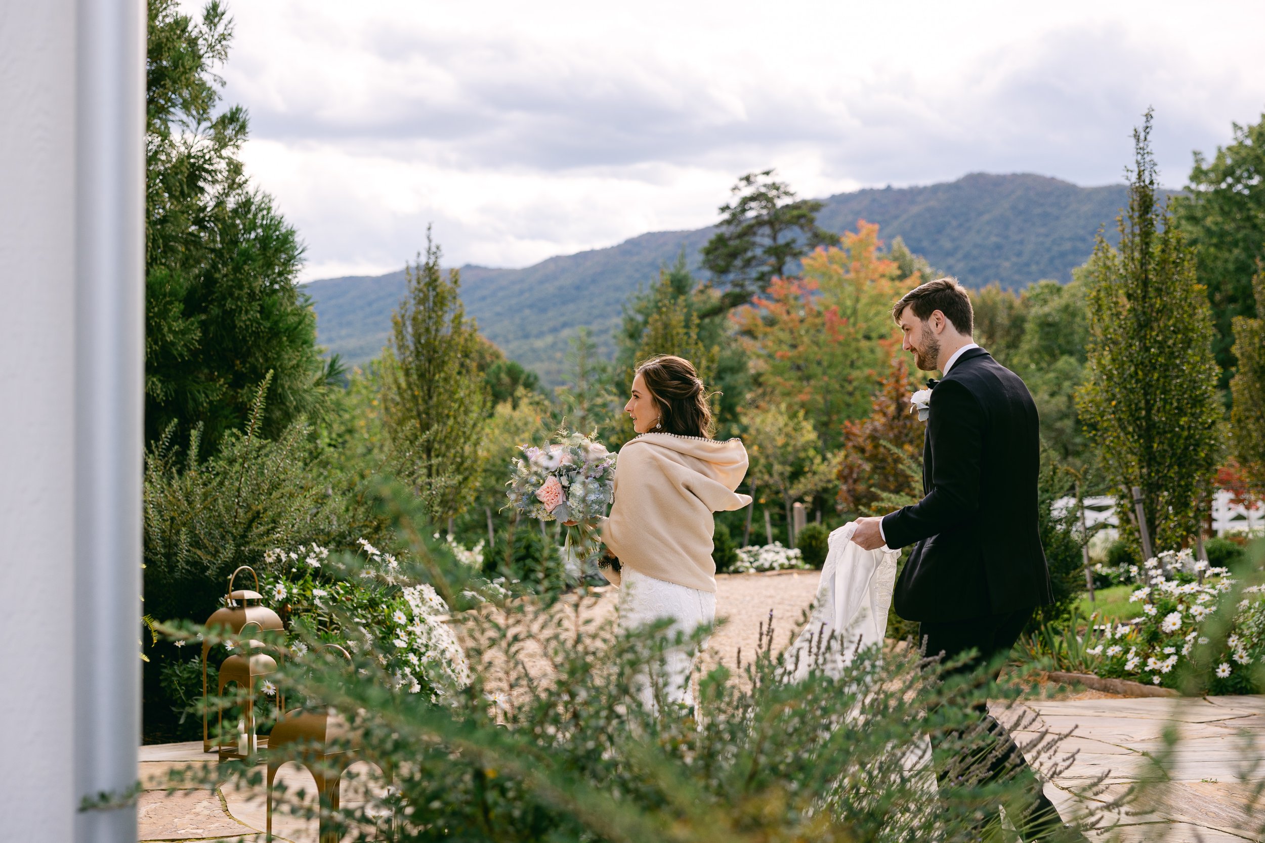 SarahMattozziPhotography-TheSeclusion-LexingtonVA-Wedding-56.jpg