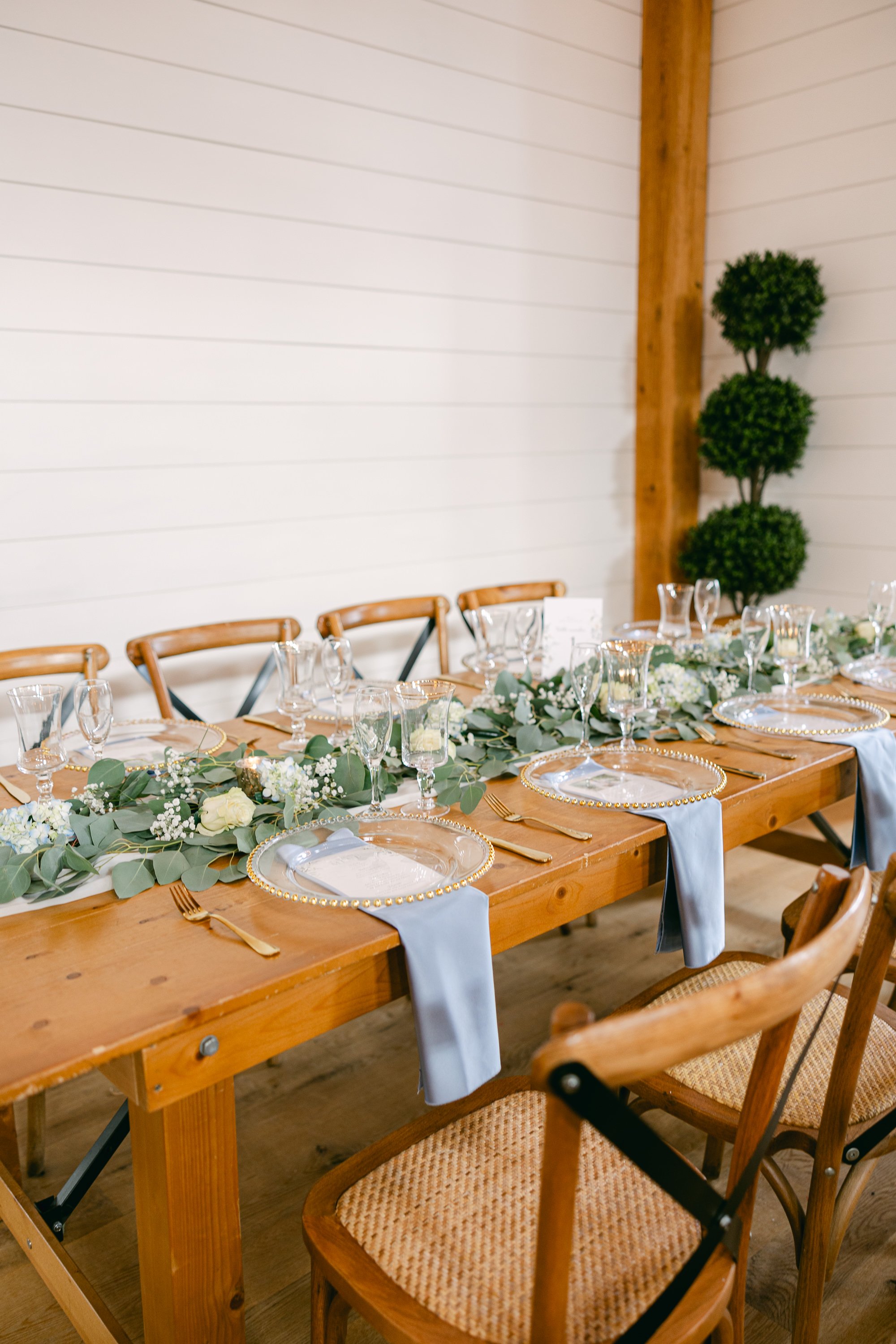 SarahMattozziPhotography-TheSeclusion-LexingtonVA-Wedding-64.jpg