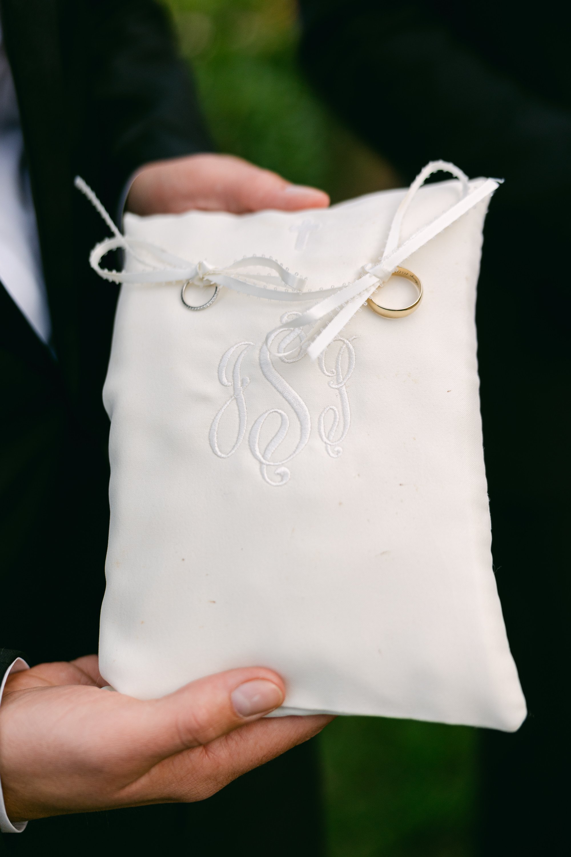 SarahMattozziPhotography-TheSeclusion-LexingtonVA-Wedding-72.jpg
