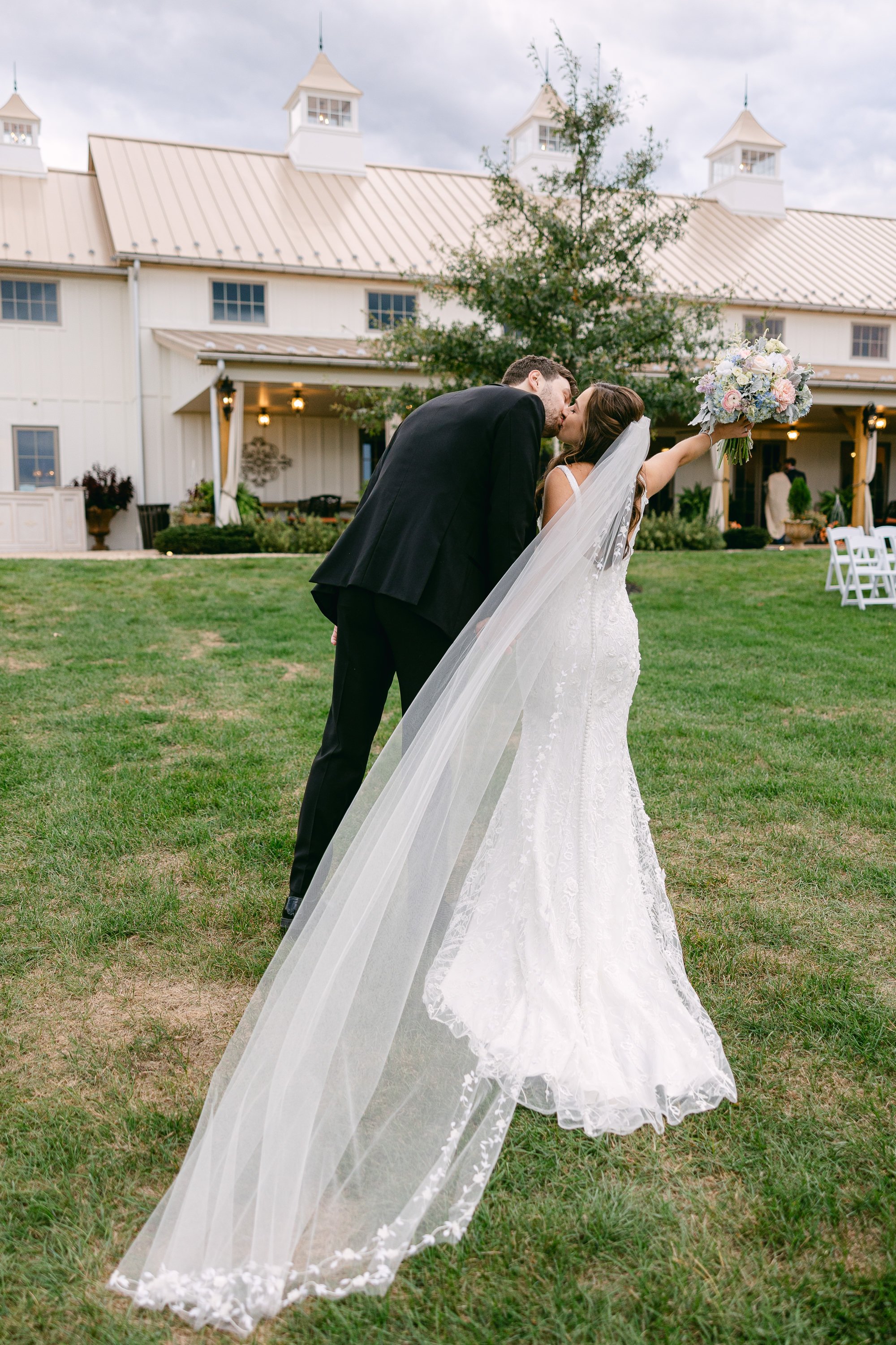 SarahMattozziPhotography-TheSeclusion-LexingtonVA-Wedding-108.jpg