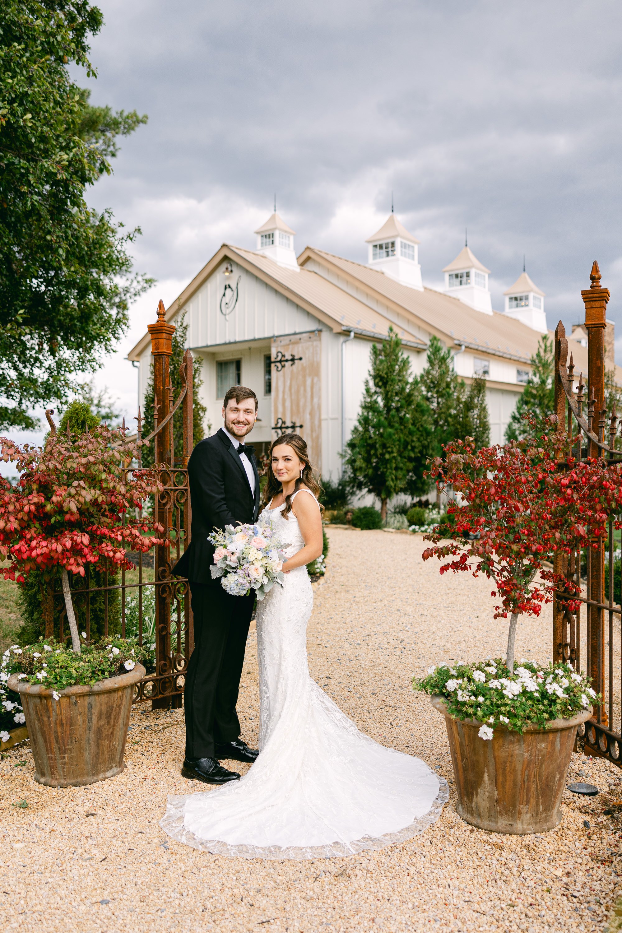 SarahMattozziPhotography-TheSeclusion-LexingtonVA-Wedding-42.jpg