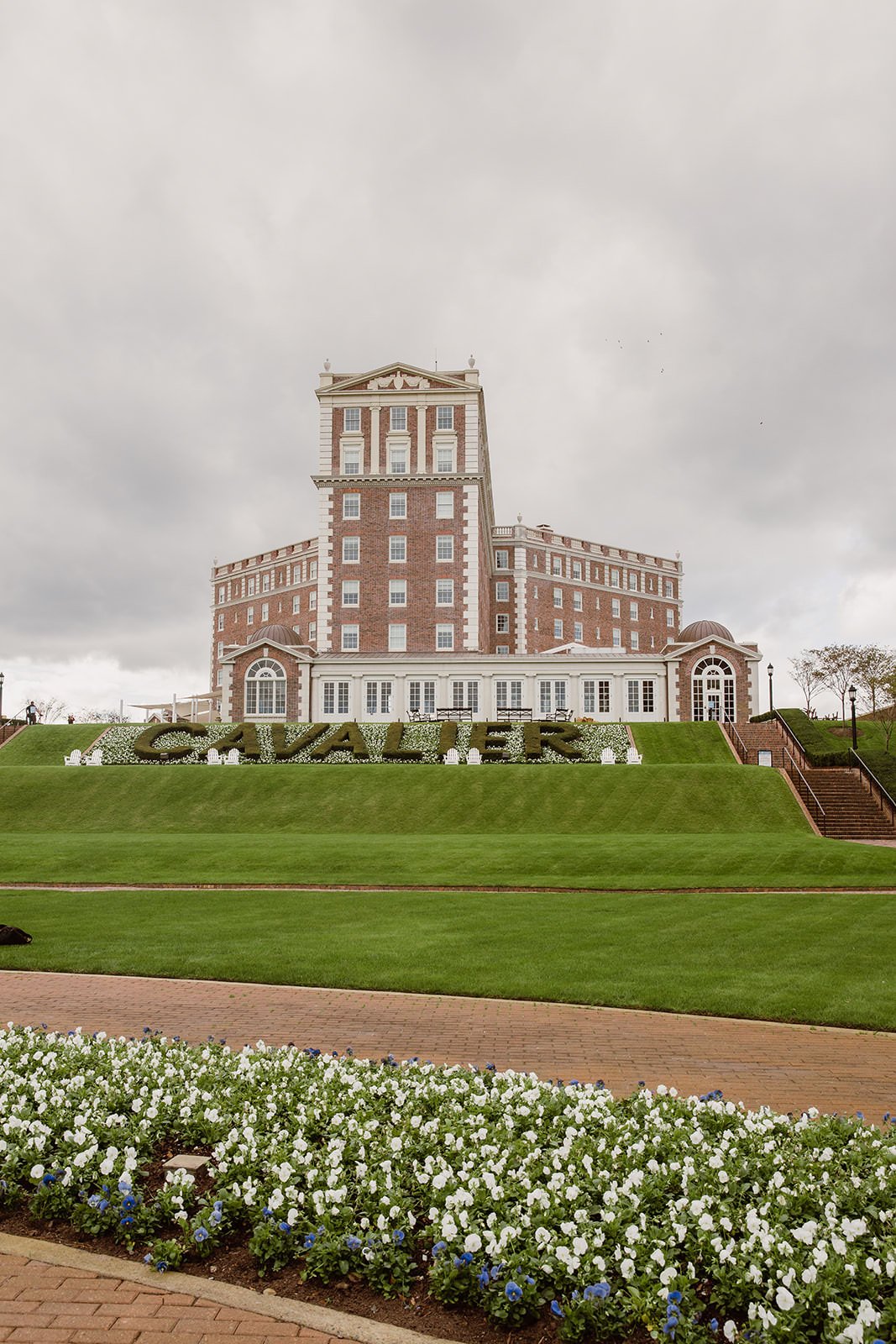 SarahMattozziPhotography-HistoricCavalierHotel-VABeach-Wedding-95.jpg