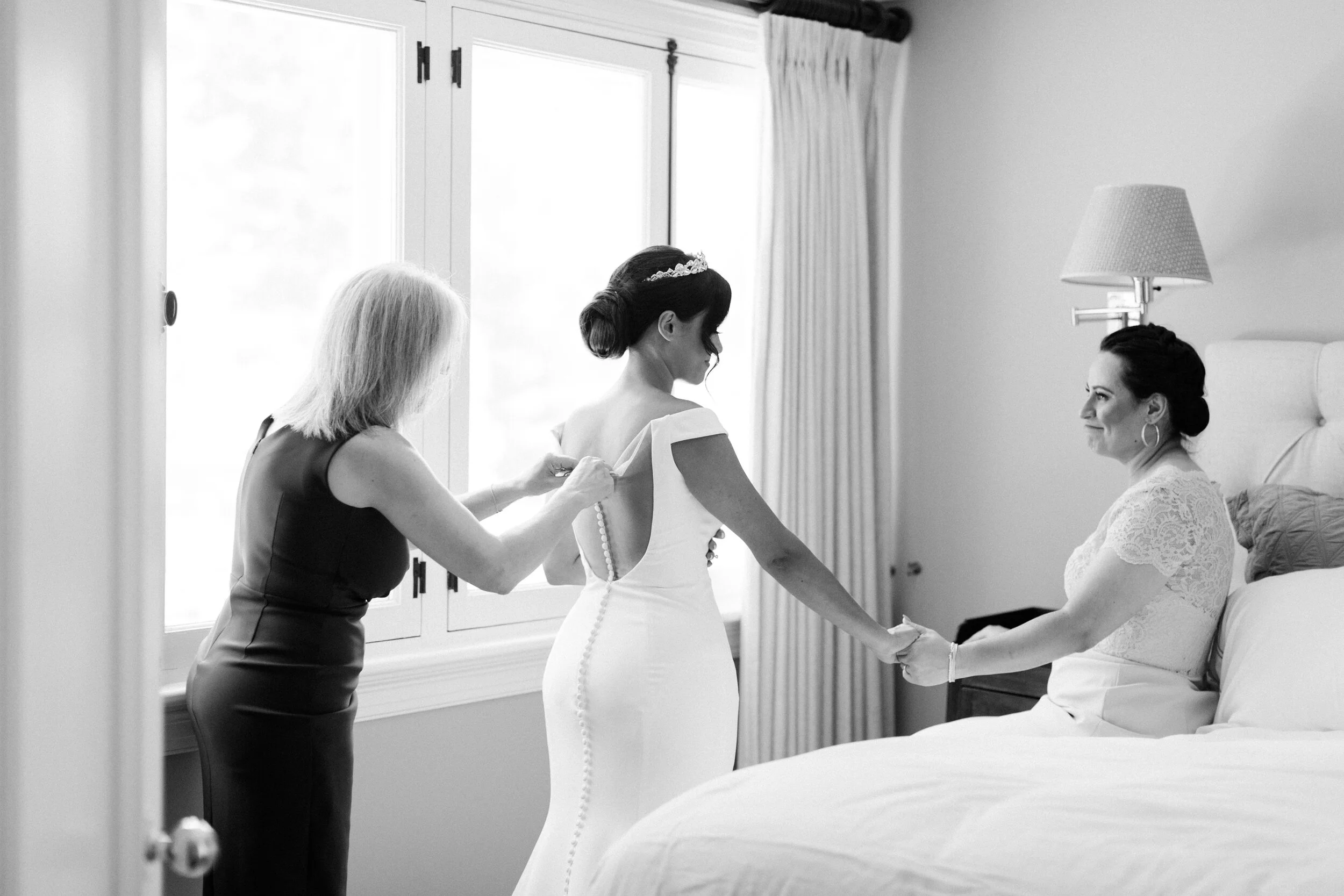 langdon-hall-kurtz-best-toronto-wedding-photographer-soft-airy-jaime-ken-56b.jpg