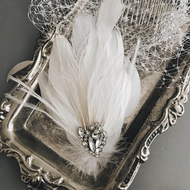 Custom pieces with authentic 1930s jewels, bird cages and silver trays... details that whisper from the past and completely change a style today. Loving finding ways like this to mix eras, bring the past forward, breathe into it new life. &bull;
&bul