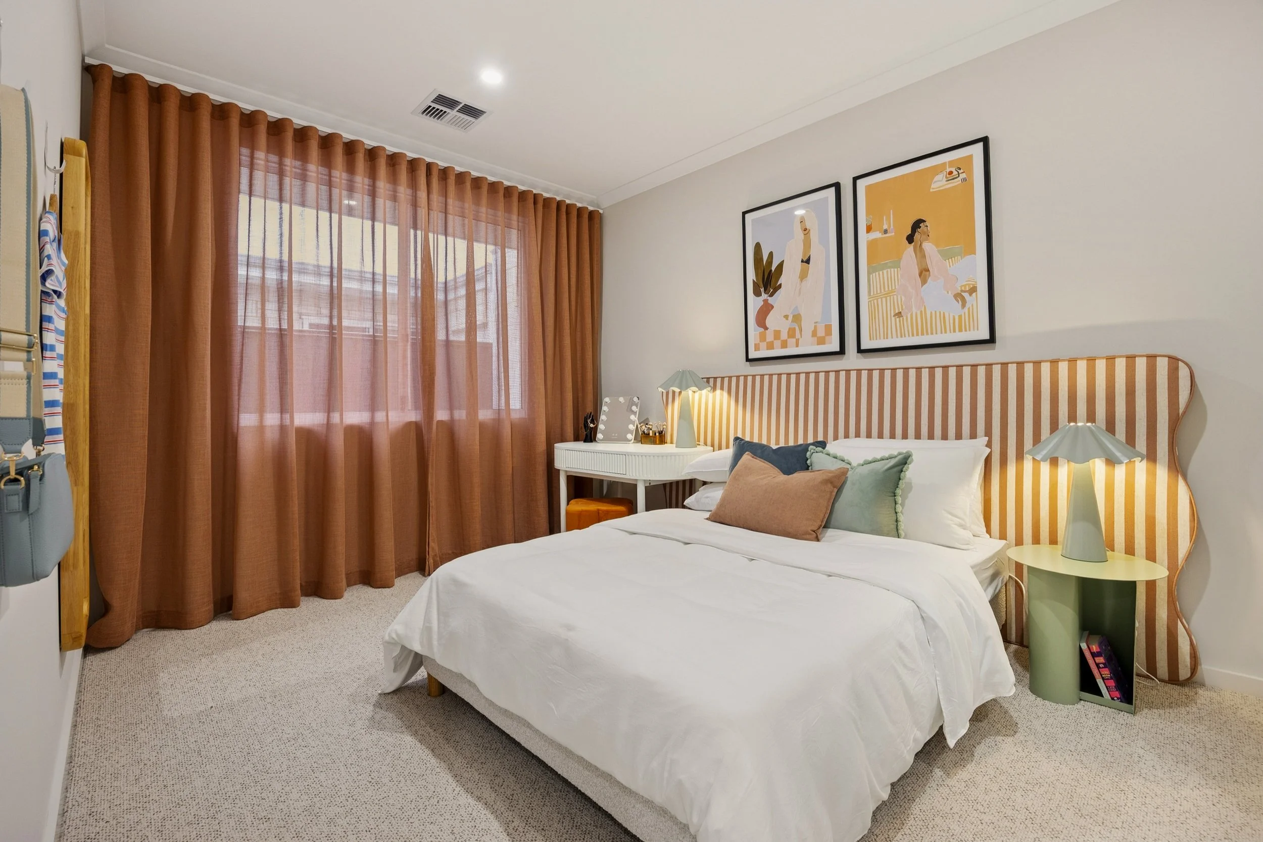 31 Maspalomas Dr, Madora Bay 12.jpg