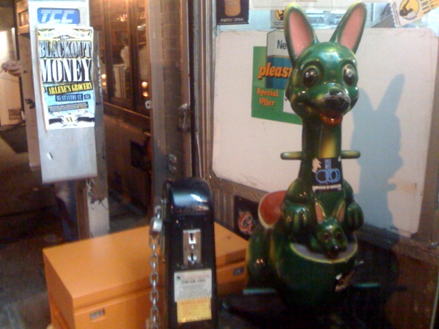 Green Kangaroo Macropus cornerdeli