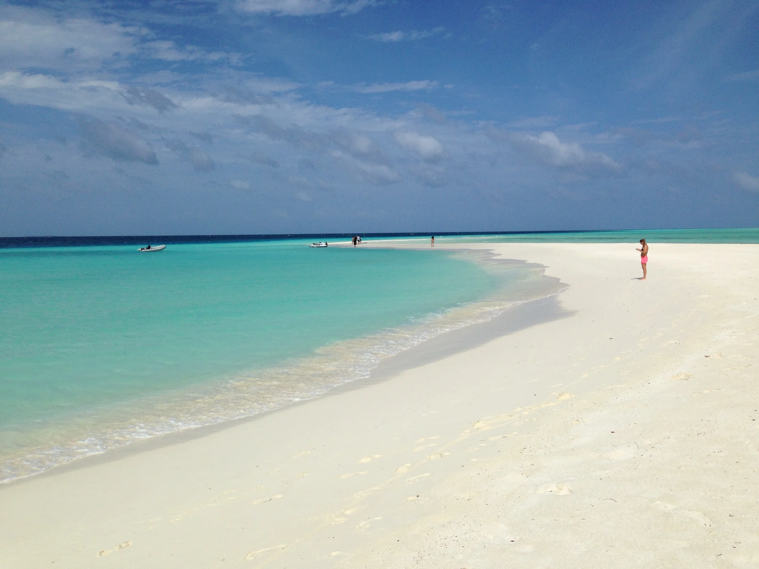  Relaxing at Four Seasons Landaa Giraavaru, the Maldives 