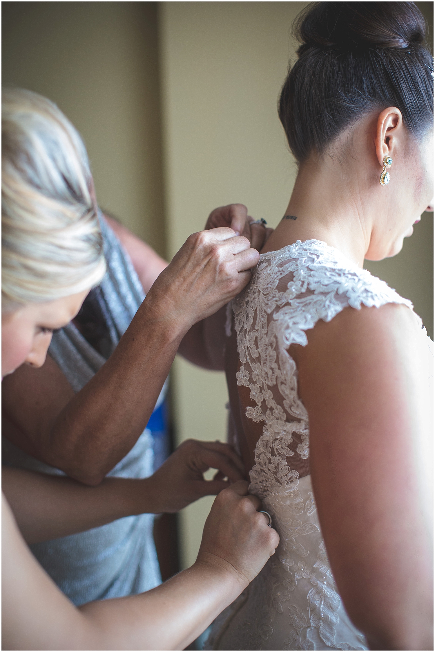 Laura and Brendan Wedding Sneak Peek-0036.jpg