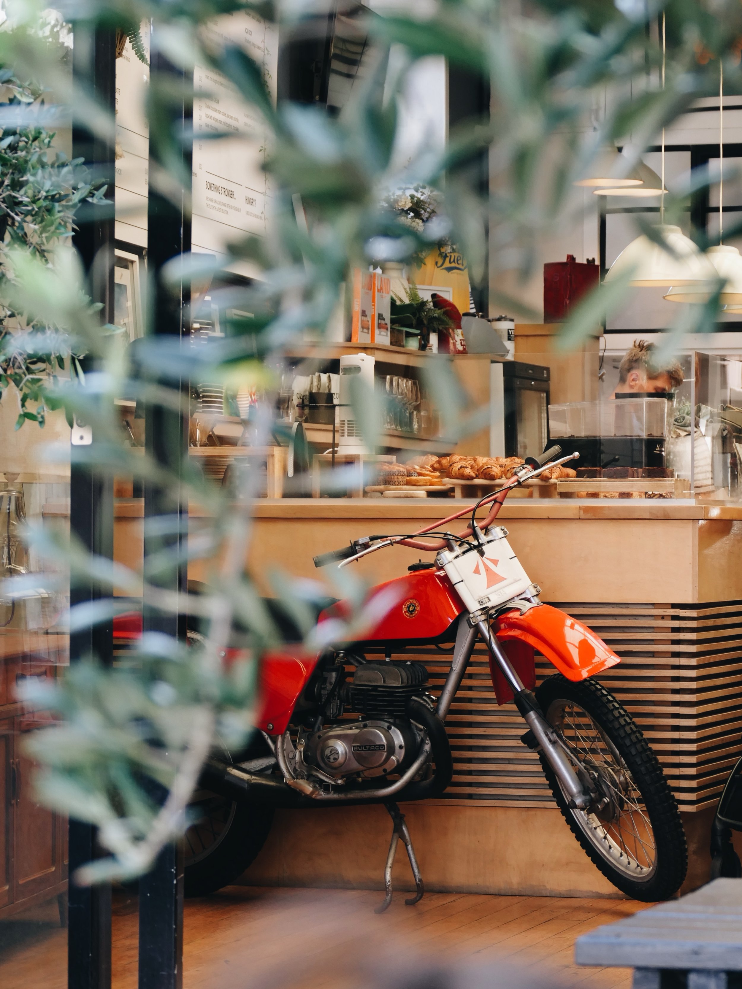 Monday morning cafe vibes, open from 8am 👍✌️
