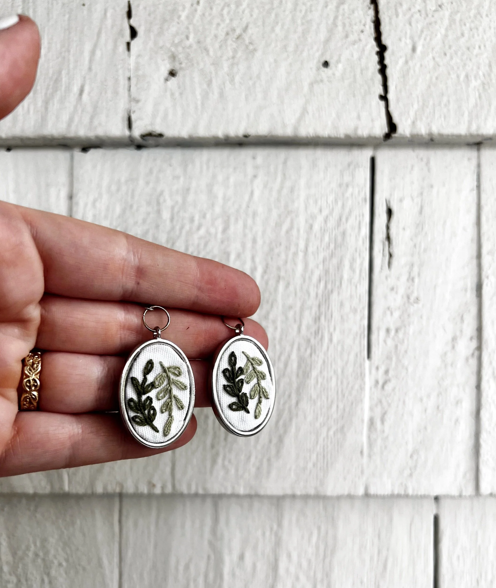 55A8EB9E-4226-4154-95E4-1A8776FB8828