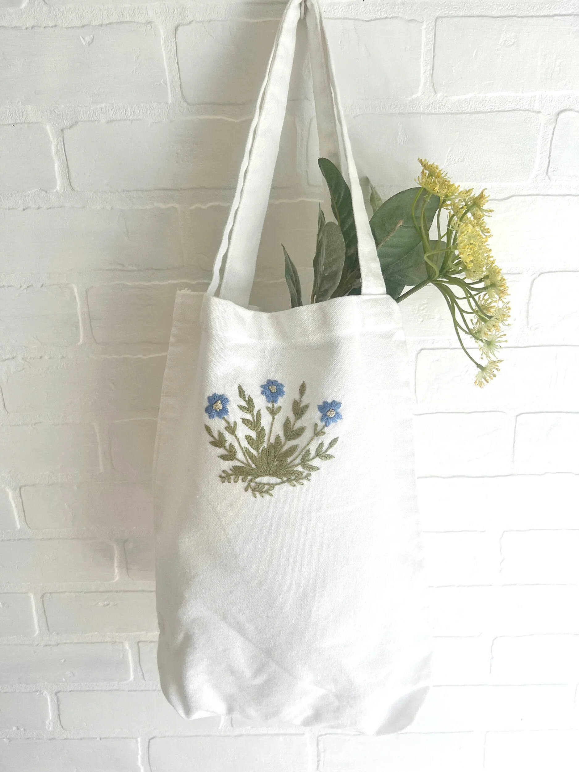 3F3A661B-8C02-4A02-9FB8-C6226C9AF1D6