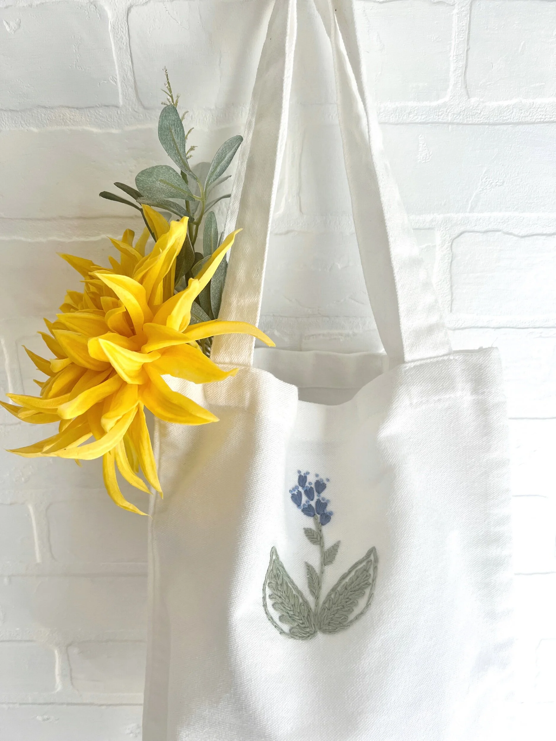 A0CAA76F-1353-47E7-A9A1-11AA760FD3AF