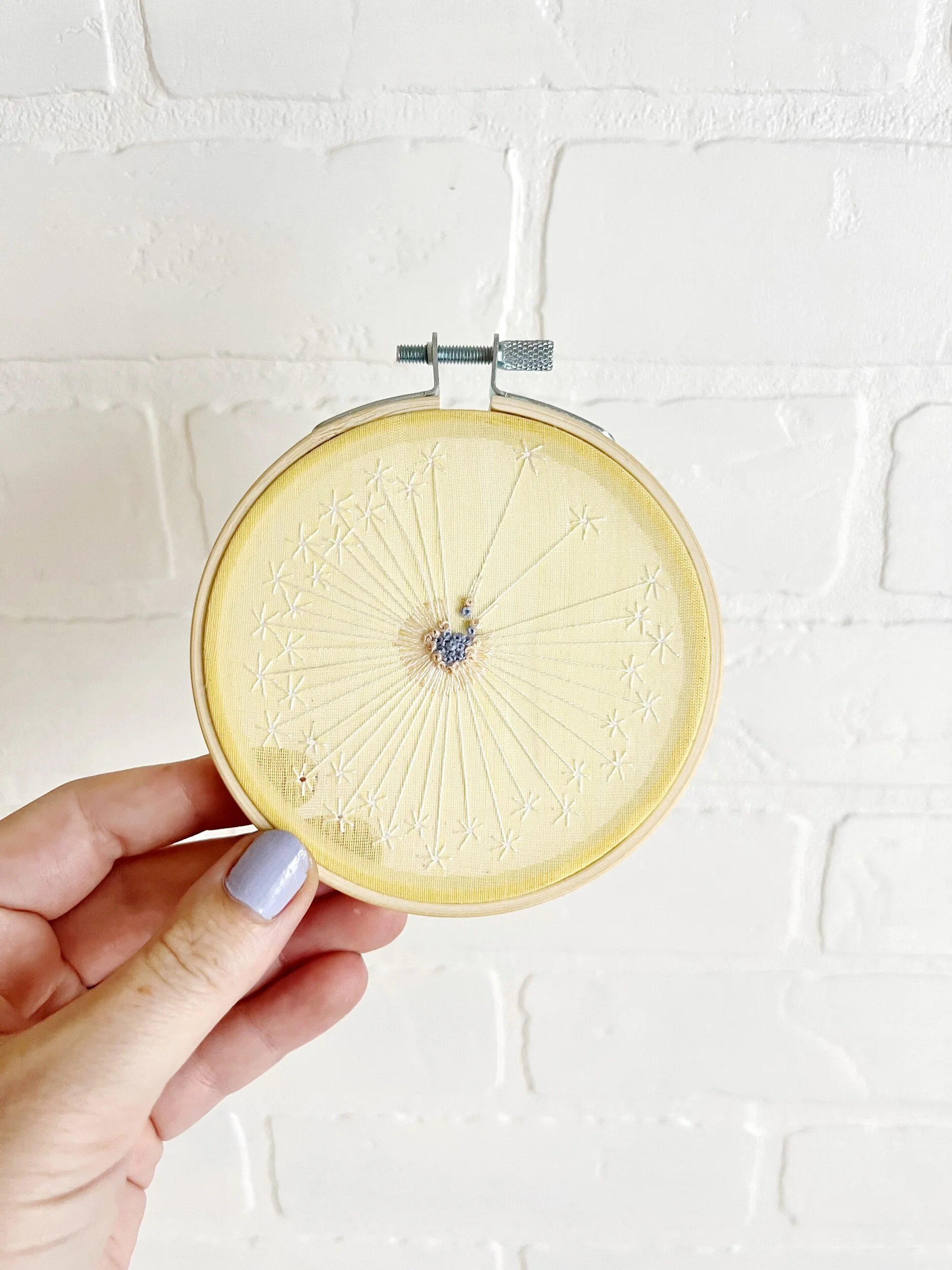 E56C165B-1BCF-40F6-9321-590408D09392