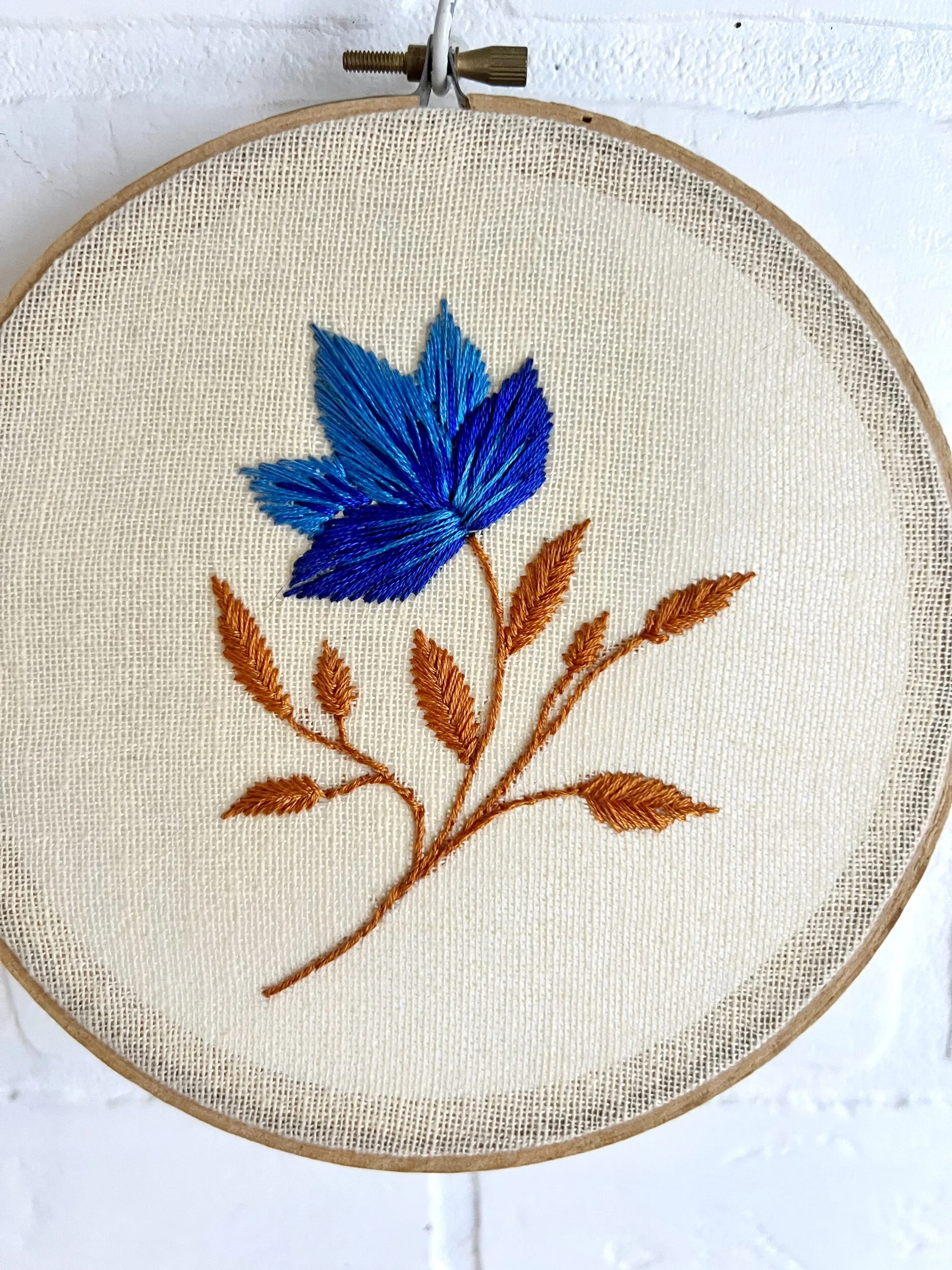 2EF95C59-009D-43EE-B5ED-31227CF64004