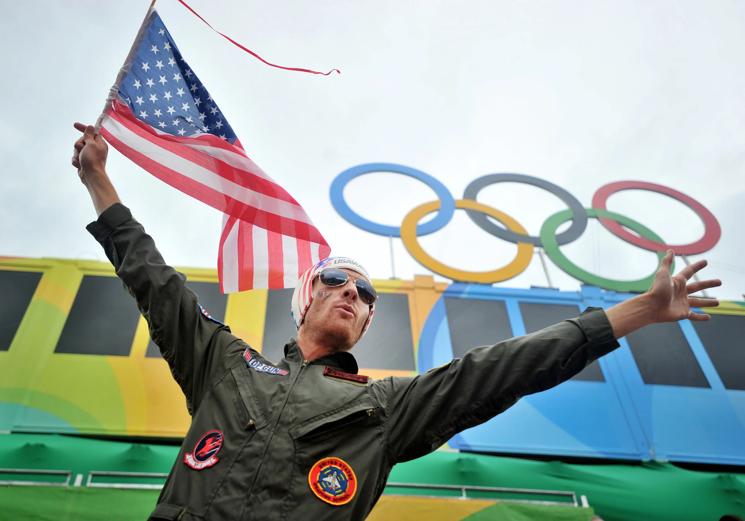 Coleman Gibb cheers for his brother Jake Gibb at the U.S. Men's Beach Volleyball game against Spain at Copacabana Beach in Rio de Janeiro, Brazil, on August 10, 2016. (Sarah Stier | Ball State at the Games)