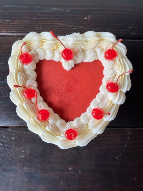 heart cake 2.jpg