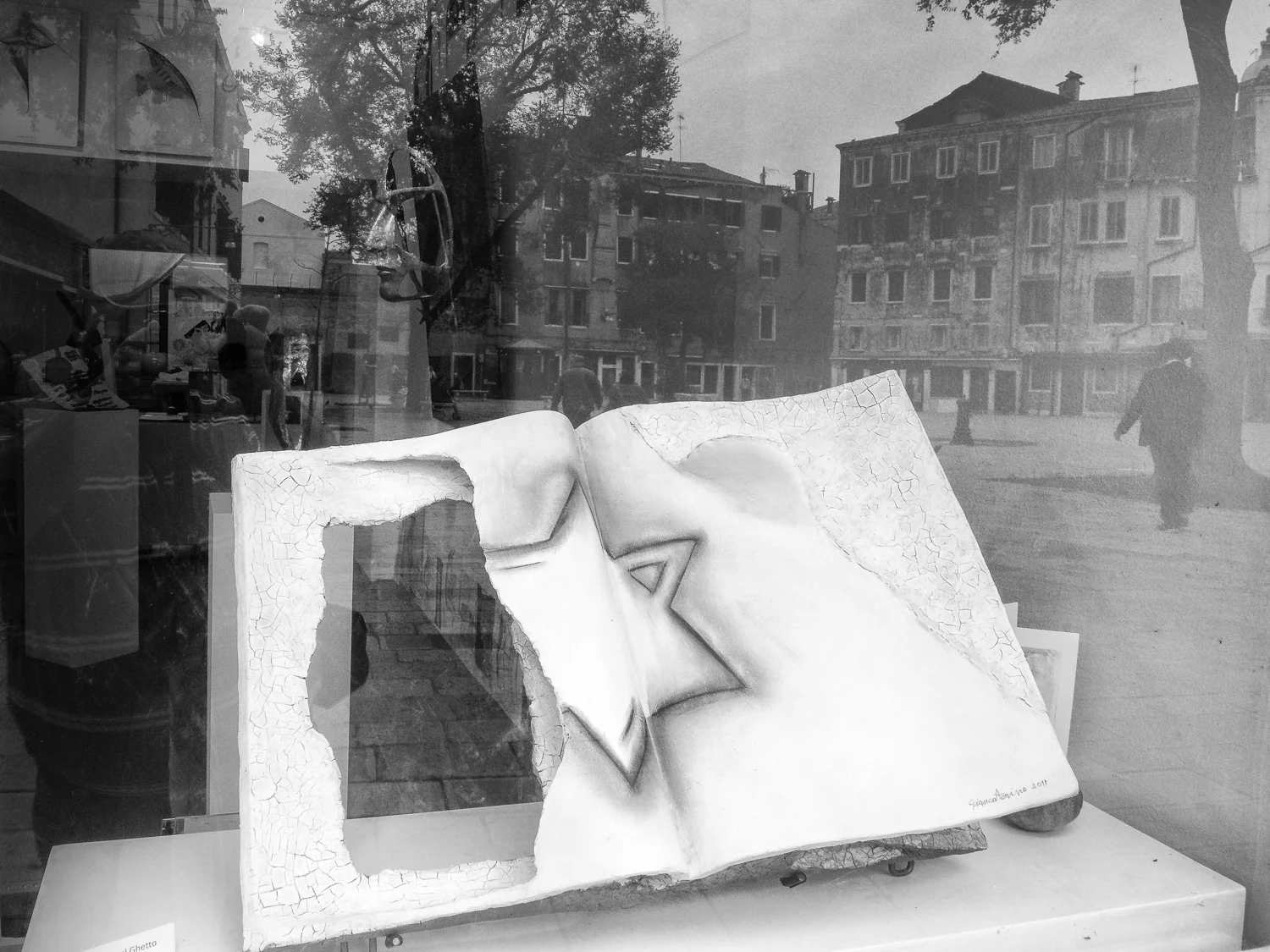 JEWISH GHETTO