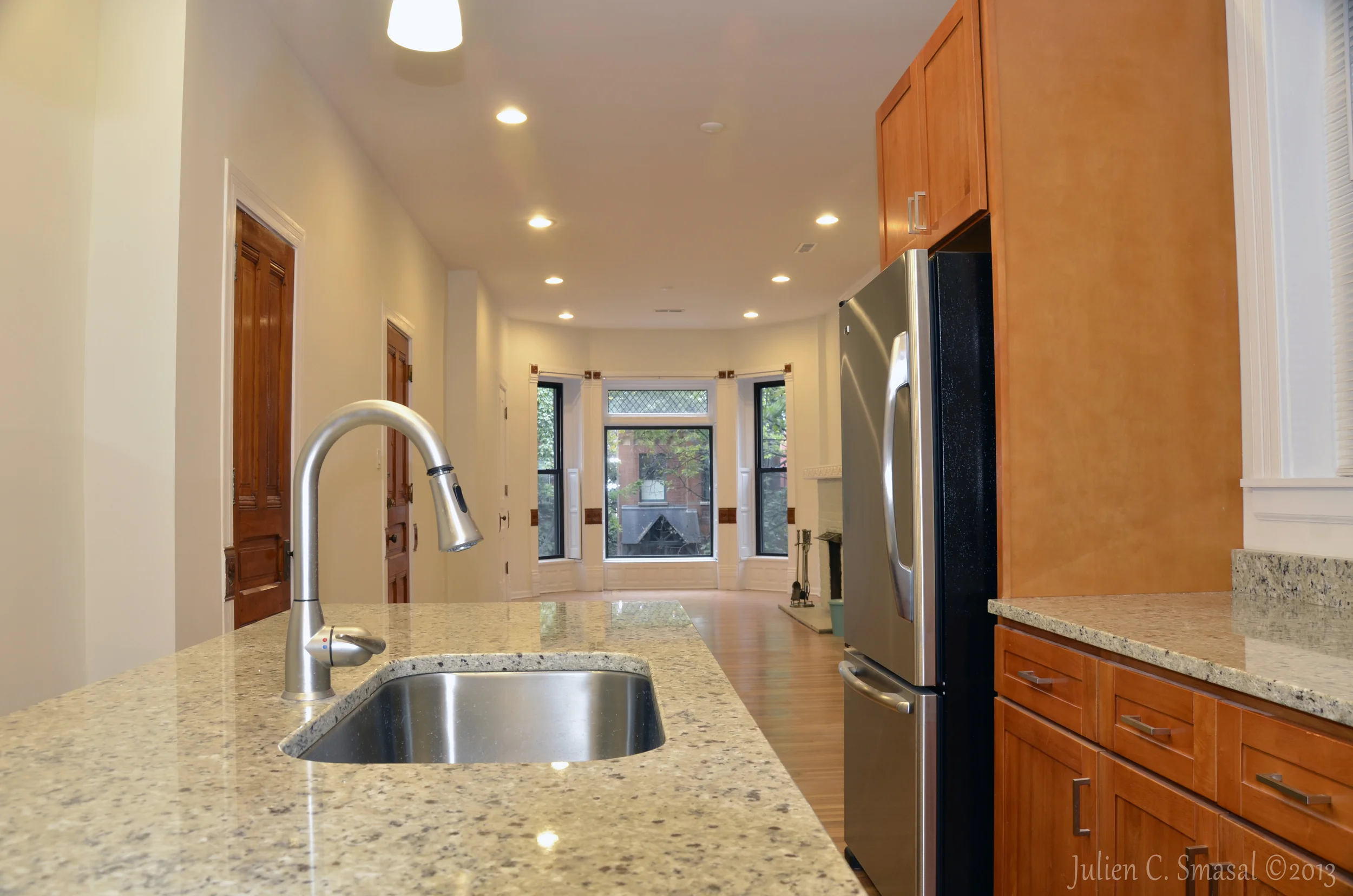 633 Fullerton 295.JPG