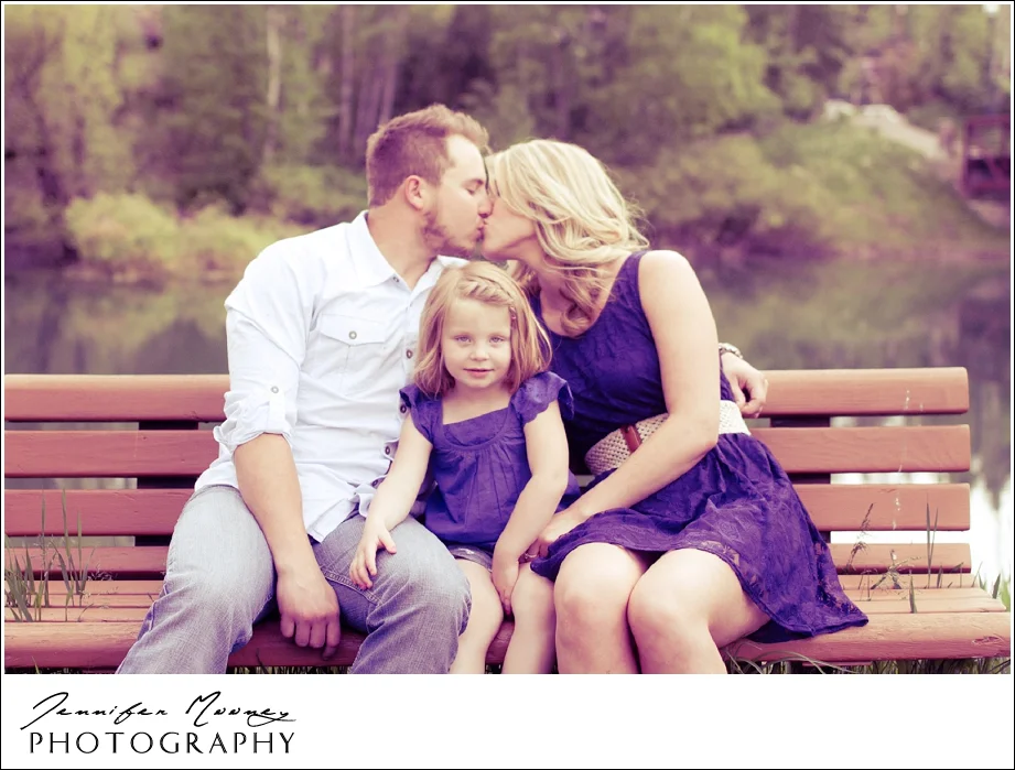 Jennifer_Mooney_Photography_flathead_engagment_session_romantic_familyJennifer_Mooney_Photo_engagement_schmidt_079.jpg