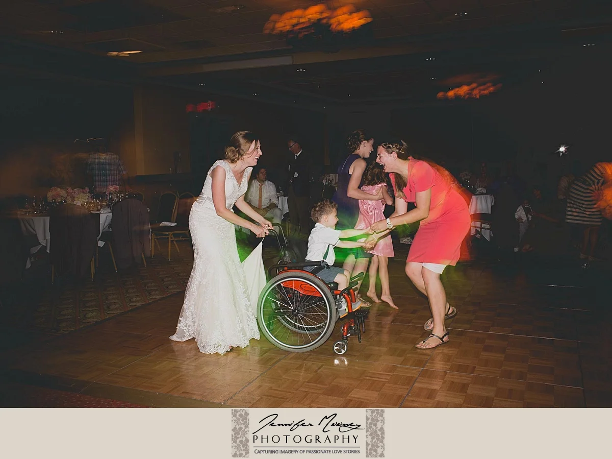 Jennifer_Mooney_Photo_ostler_Czahoroski_wedding_whitefish_lake_lodge_soulmates_love_montana_wedding_00231.jpg