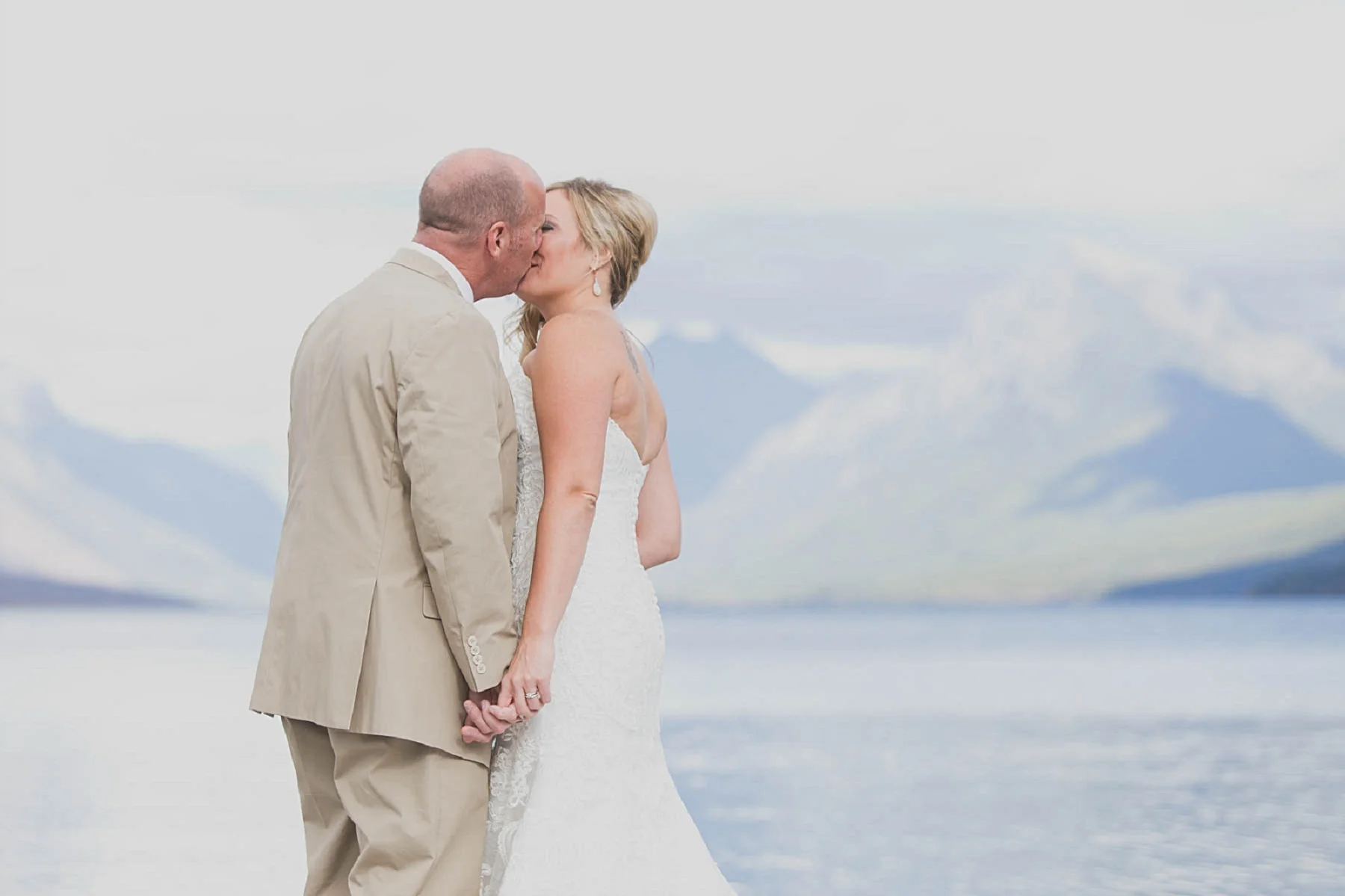 Jennifer_Mooney_photo_glacier_outdoor_center_wedding_montana_fall_elegant_rustic_romantic-57.jpg
