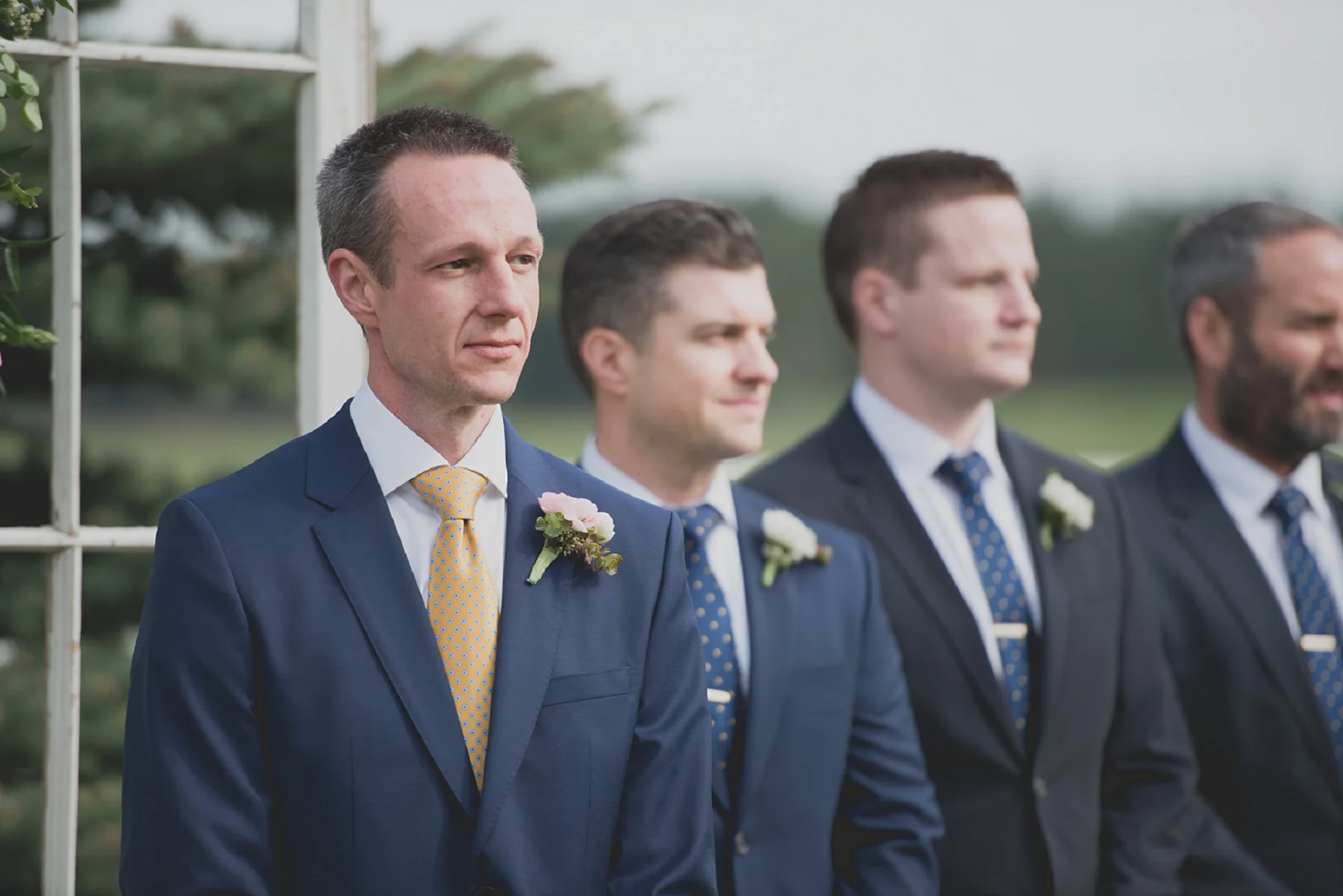 Jennifer_Mooney_Photo_Maggie_Ryan_Glacier_Mountain_Lodge_Spring_Wedding_Intimate_Elegance_Montana_00062.jpg