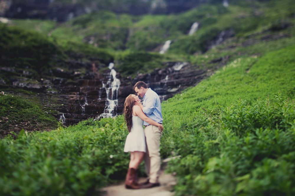 Jennifer_Mooney_Photo_glacier_engagement_waterfall_00066.jpg