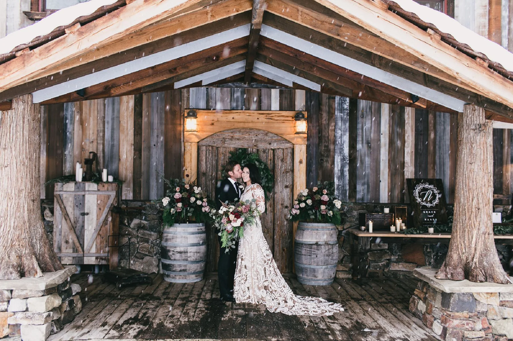 Jennifer_Mooney_Photo_Many_Glacier_National_Park_Elopement_Wedding_139.jpg