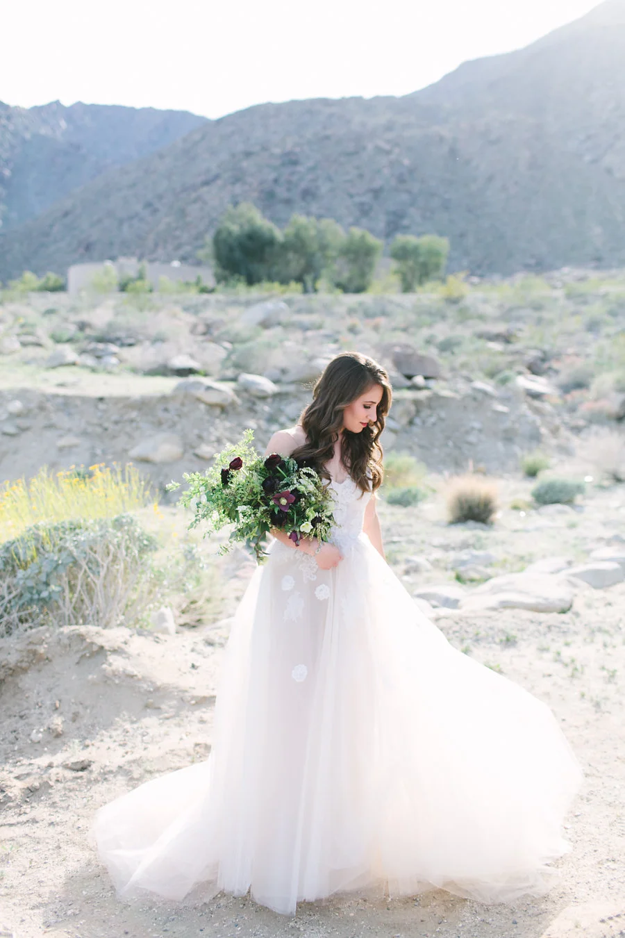 Modern&LushPalmSpringsWedding-41.jpg