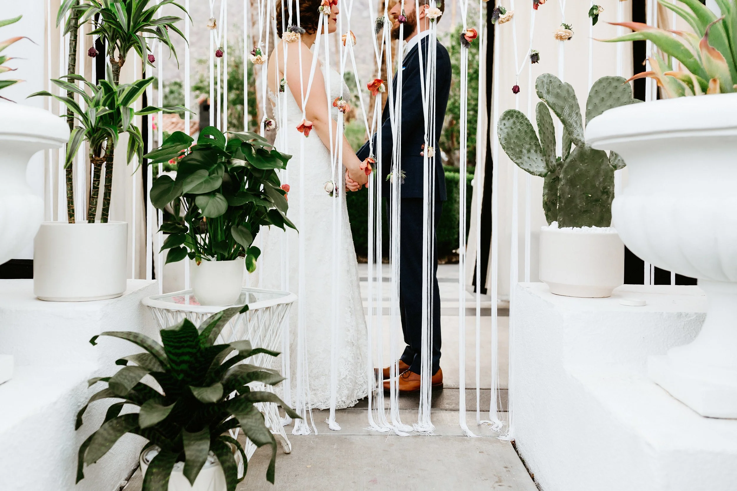 210-boldhouse-wedding-newlyweds-macrame-palmsprings.JPG