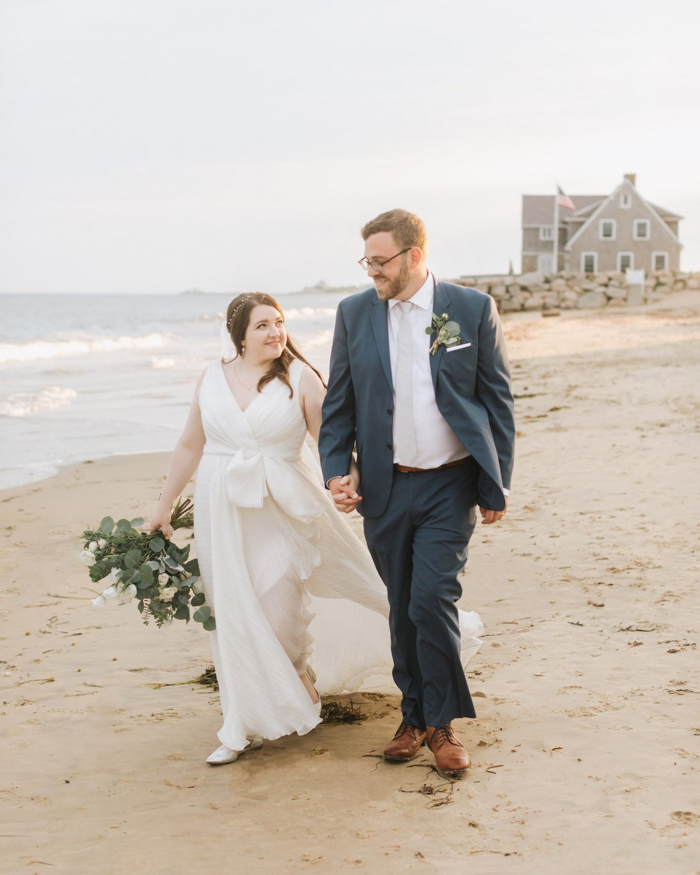 A Diy Backyard Beach Wedding In Westerly Rhode Island