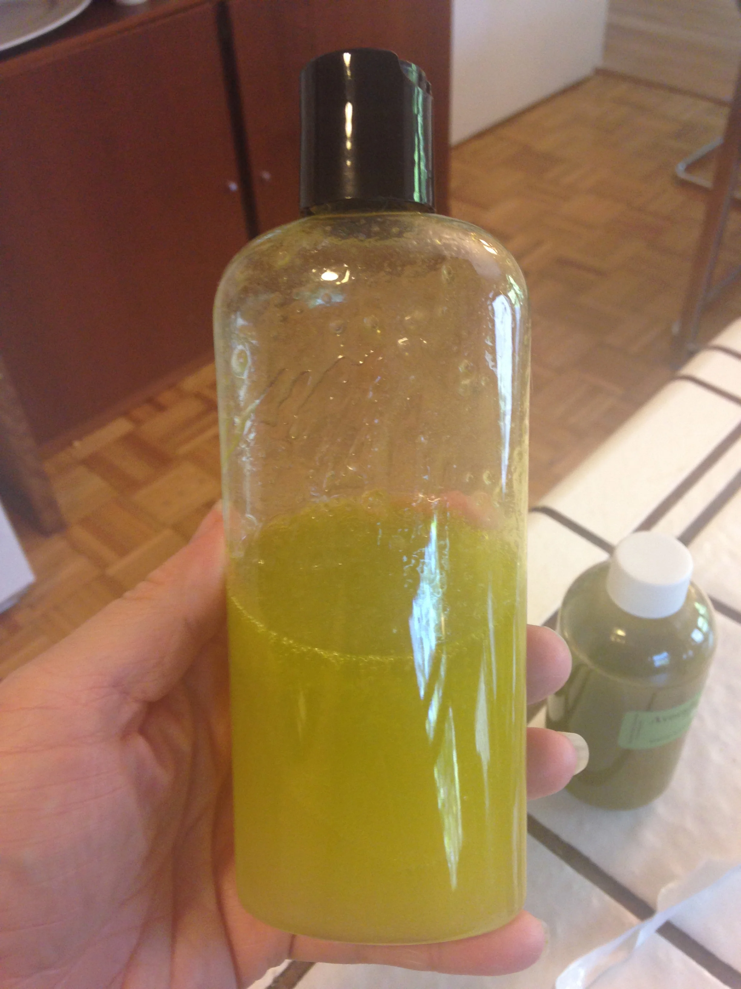 Avocado Oil Facial Cleanser.