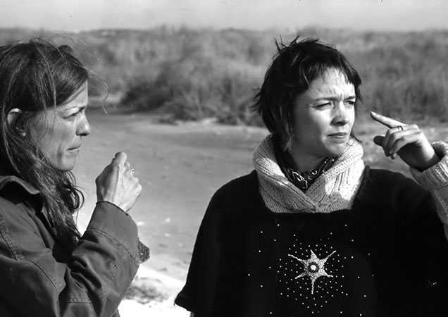 Joan Jonas and Barbara Dilly "Jones Beach Piece" (1972)