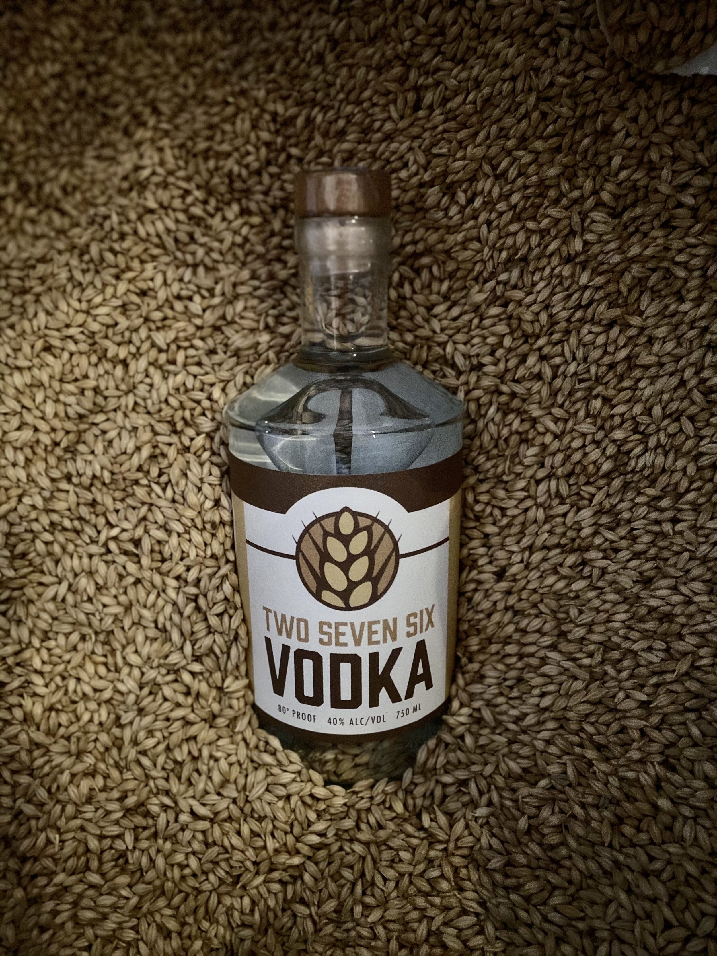 Más temprano liberal escucho música 276 Vodka — Oregon Grain Growers Brand Distillery