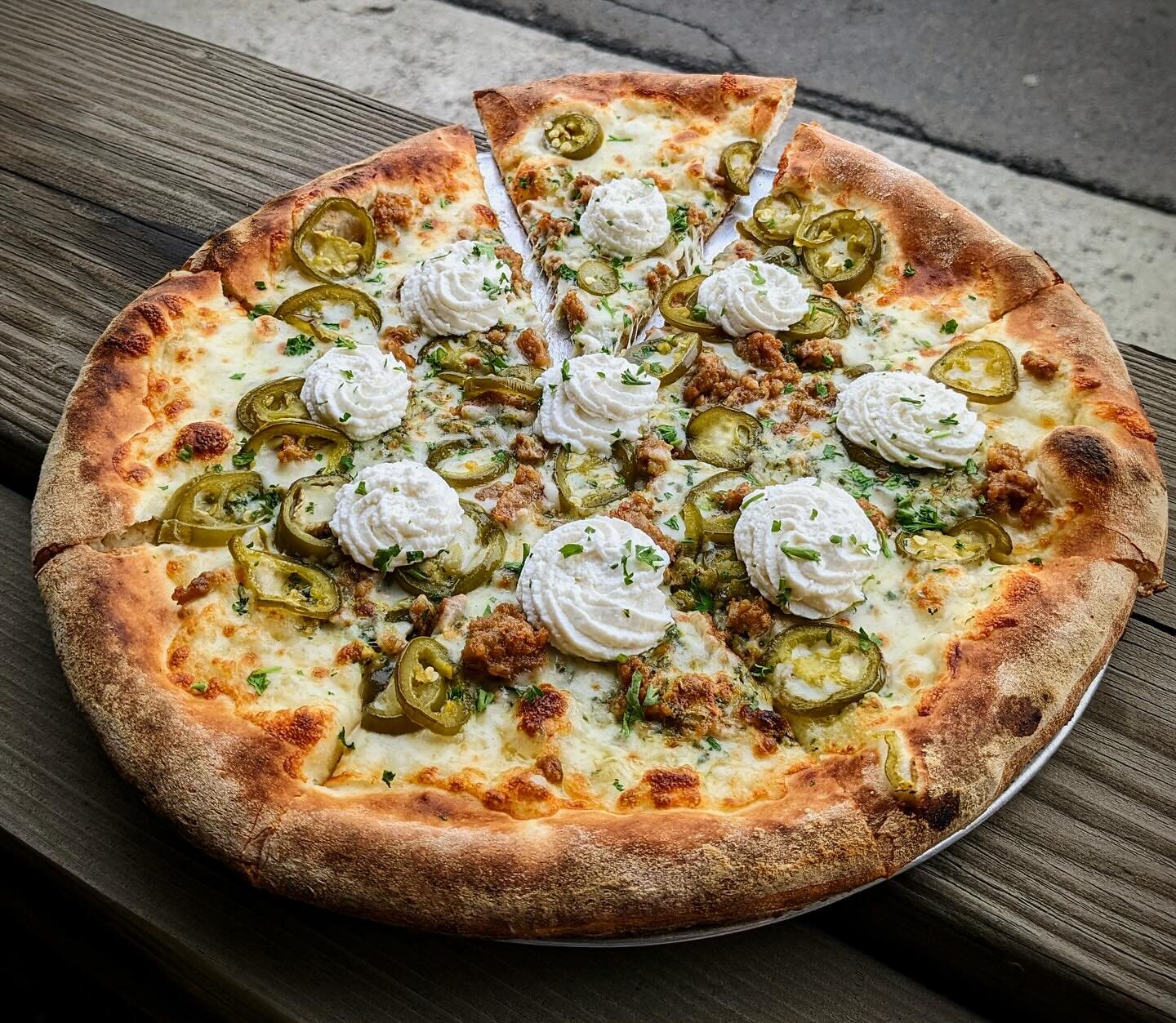 California Dreaming is back. Pistachio pesto, Hills Meat Italian Sausage, Jalape&ntilde;os, shredded mozzarella, ricotta. All the food groups you need!!⁣
.⁣
.⁣
.⁣
.⁣
.⁣
#pendletonorefon #bar #bartender #cocktail #cocktails #cocktailsofinstagram #craf