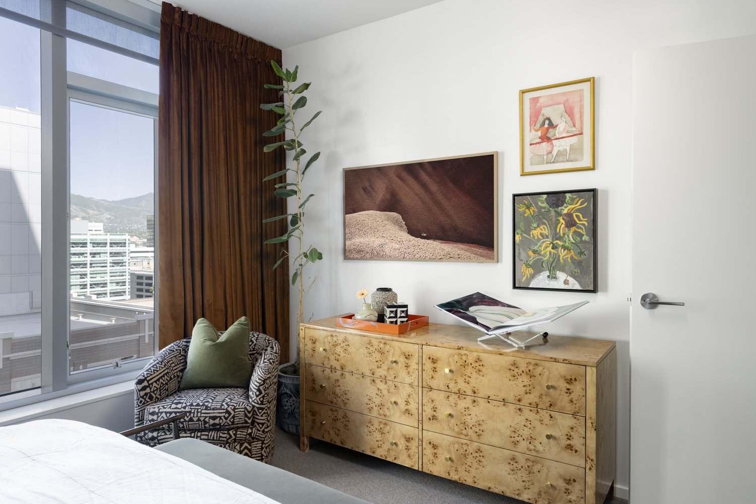 MANICPROJECT-CuriousDesign-Dontwon-Condo-5.jpg