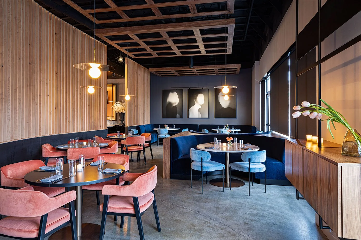 Editorial interior photography of Scelto restaurant in Salt Lake City, showcasing upscale dining atmosphere, modern velvet textures, and bespoke architectural lighting design 
