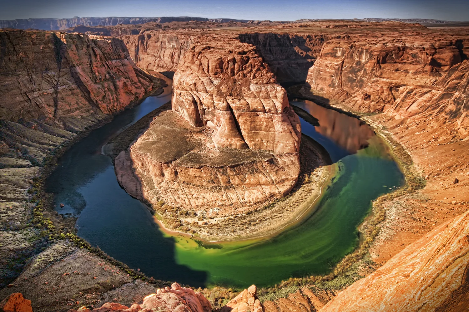 Horseshoe River bend - Page, Arizona - Photo by Nisha Ramroop
