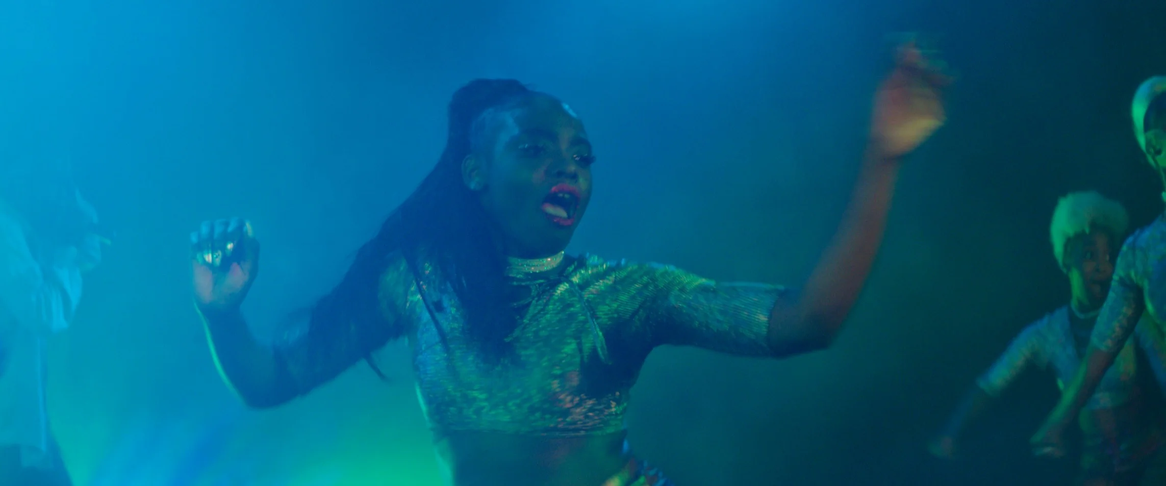 A scene from She Paradise.