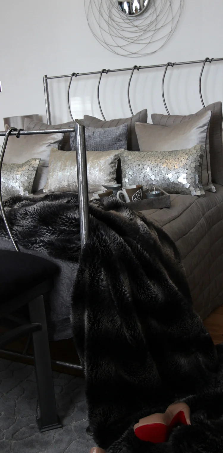 Copyright on all visuals & photos on this site done by De Villiers Interior Design
