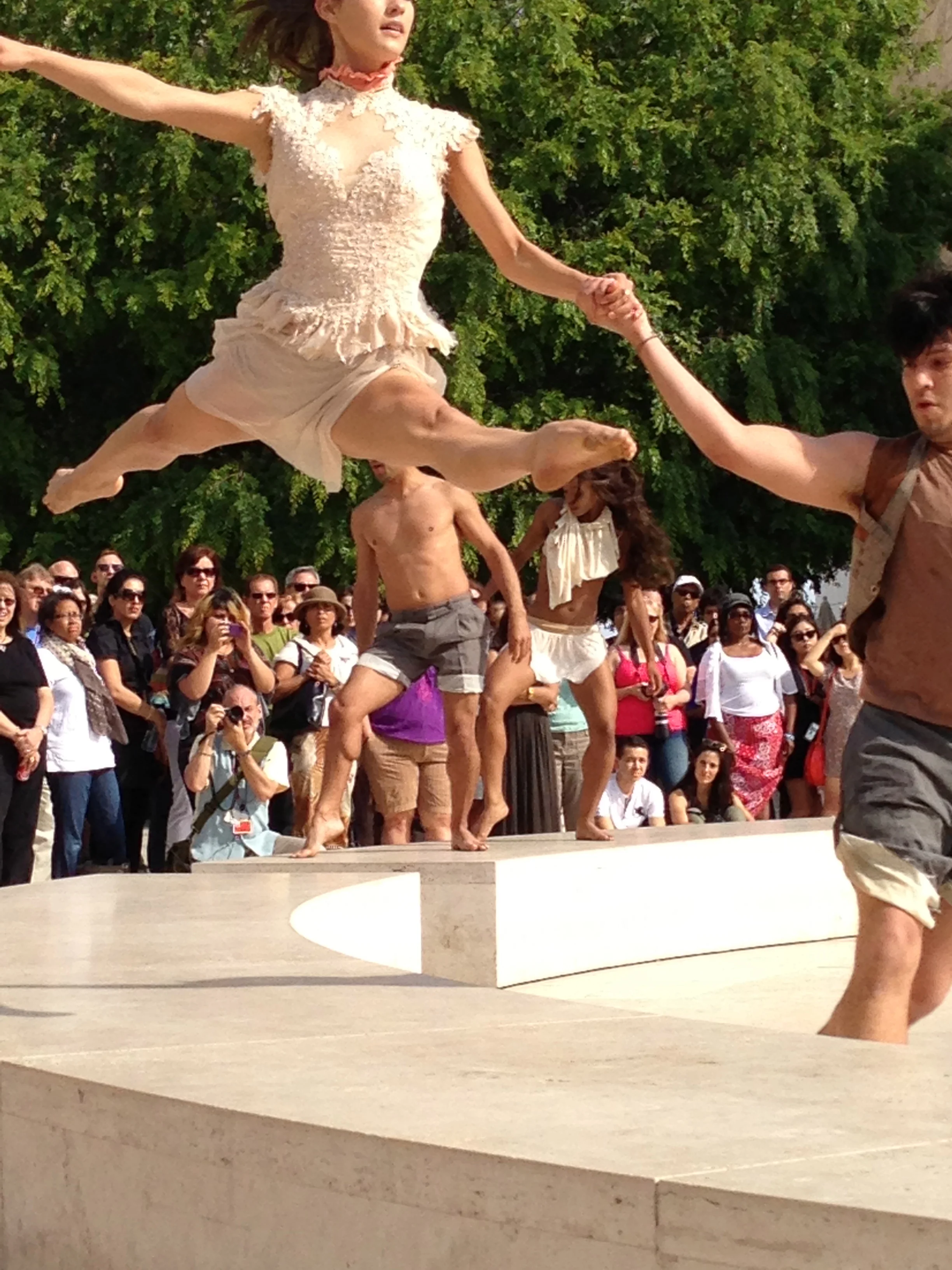 'sunken' - performed @ getty for dcw "get wet" series